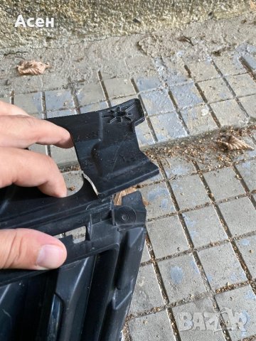 Решетка Шкода Октавия 3, снимка 3 - Части - 38107607