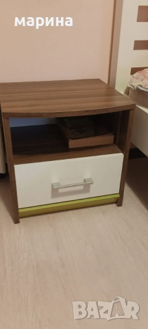 Висок шкаф и нощно шкафче, снимка 4 - Шкафове - 52293530