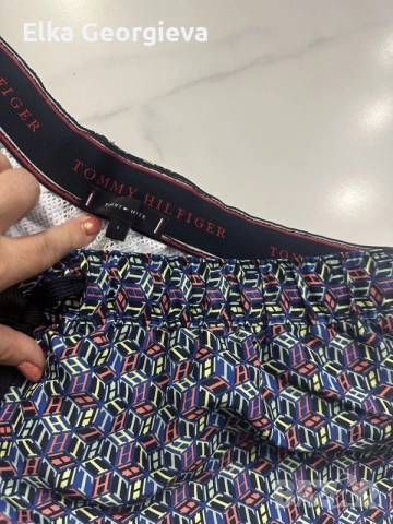 Оригинални мъжки плувни шорти Tommy Hilfiger L размер, снимка 5 - Бански - 55771738