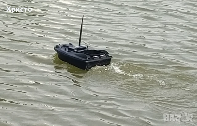 лодка за захранка и с GPS, снимка 4 - Такъми - 51275709