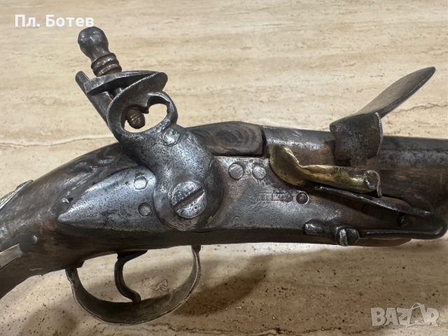 Стар кремъчен пищов, снимка 3 - Антикварни и старинни предмети - 52516058