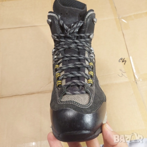 туристически обувки Lowa Terek GTX номер 40 , водоустойчиви , снимка 14 - Други - 51937969