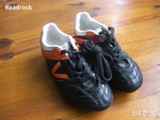 Детски спортни обувки - бутонки, снимка 2 - Детски маратонки - 48884862