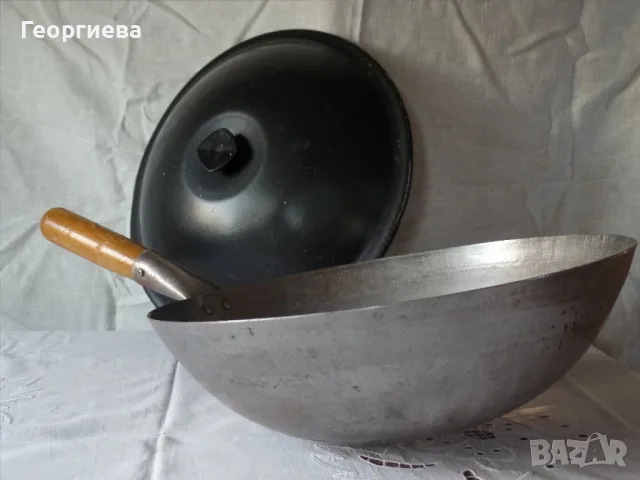 Уок тиган с капак, снимка 2 - Съдове за готвене - 56380340