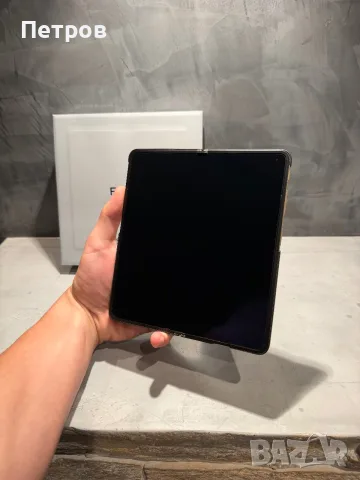 КАТО ЧИСТО НОВ OPPO Find N6 512 GB + подарък карбонов калъф, снимка 4 - Телефони с две сим карти - 55967370