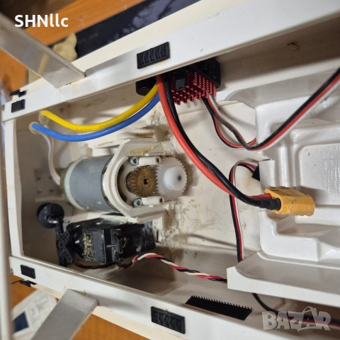 Robbe Little Devil RC Лодка, снимка 8 - Коли, камиони, мотори, писти - 53988974