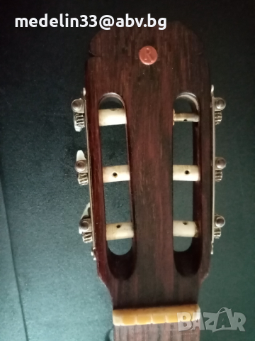 Класическа стара китара 4/4,1960 г. Масив смърч и розово дърво. . , снимка 8 - Китари - 44775655