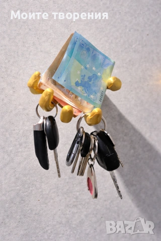 Декоративна стенна закачалка „Златна ръка“, снимка 2 - Декорация за дома - 54060626