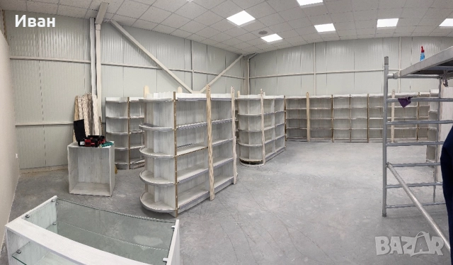 Стелажи за магазин