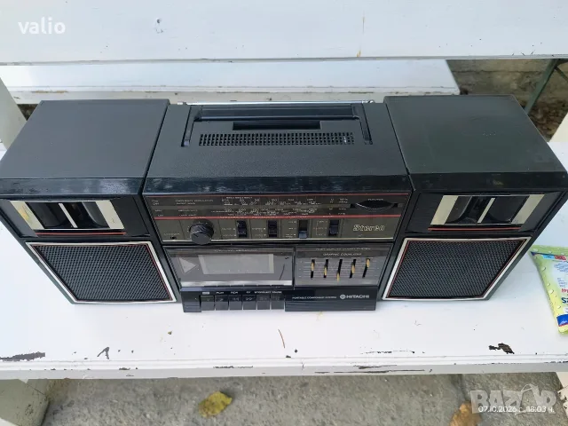 касетофон Hitachi  trk 902