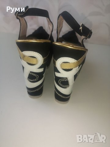 Обувки на платформа , снимка 2 - Дамски обувки на ток - 37992178