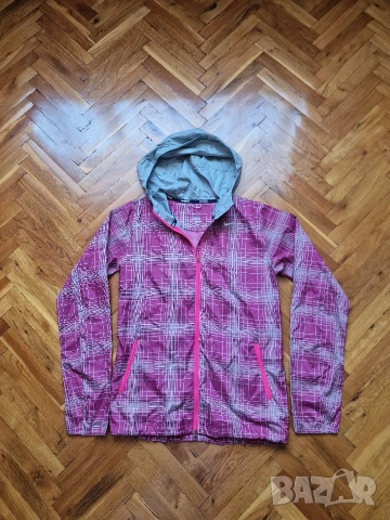 Страхотна дамска ветровка , яке NIKE размер S 