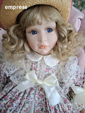 Порцеланова кукла от Alberon Rosie , снимка 12 - Колекции - 46113125