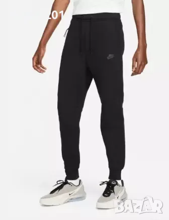 Оригинално долнище на NIKE TECH! 147/158см.