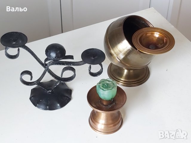 Продавам стар свещник от ковано желязо и пепелник със свещник, снимка 1