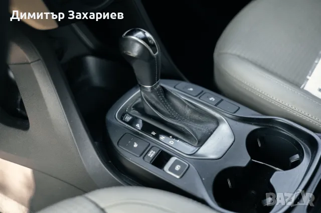 Hyundai Santa Fe, снимка 12 - Автомобили и джипове - 47834419