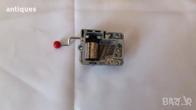 Малка ръчна латерна за музикална кутия - чисто нова, снимка 3 - Антикварни и старинни предмети - 39434607