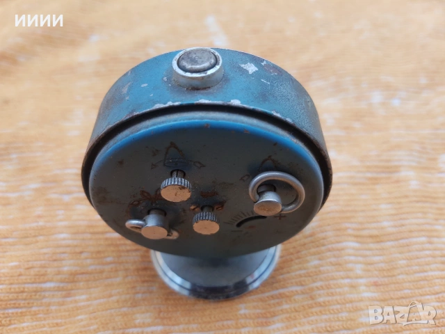 Часовник будилник Слава 4, снимка 2 - Антикварни и старинни предмети - 53271108