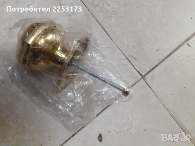 Месингова топка за врата