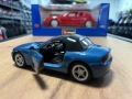 Колекционерски модел метална количка WELLY BMW Z4 CABRIO 1:43, снимка 3