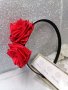 Диадема ''Две червени рози'', снимка 1 - Аксесоари за коса - 44458012