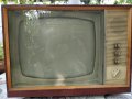 Телевизор Пирин, снимка 1 - Антикварни и старинни предмети - 29854238