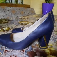 Тъмносини обувки на ток - естествена кожа, снимка 4 - Дамски ежедневни обувки - 42241353
