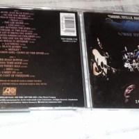 Продавам оригинални дискове на Neil Young & Crazy Horse и Crosby, Stills, Nash & Young , снимка 4 - CD дискове - 44688617