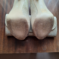 Обувки и протмоне , снимка 1 - Дамски обувки на ток - 44640497