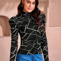 Ефектна дамска блуза с Гео принт, снимка 2 - Блузи с дълъг ръкав и пуловери - 38520932