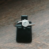 Нов сребърен пръстен с камък цирконий размер 61 може да се направи с размер по Ваш избор, снимка 1 - Пръстени - 29481510