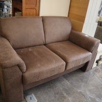 Двуместен кафяв диван, снимка 4 - Дивани и мека мебел - 42832504