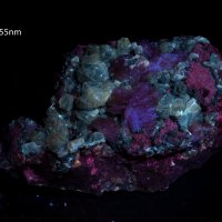 Друза от флуоресцентен церусит и барит 92g, снимка 4 - Други ценни предмети - 38376797
