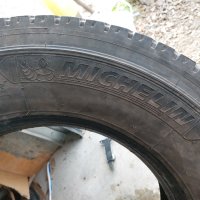 1 бр.гума Michelin  dot4218 задна шарка 215 75 17,5 , снимка 4 - Гуми и джанти - 44326948