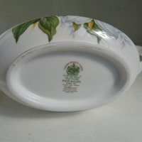 Порцелан Paragon Trillium, колекционерска соусиера и овална чиния, снимка 3 - Антикварни и старинни предмети - 42747558