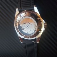 Автоматичен часовник Invicta 17039-200m, снимка 9 - Мъжки - 44176561