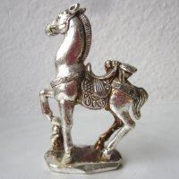 Кон тибетско сребро, 240 грама тежи, снимка 5 - Статуетки - 29476729