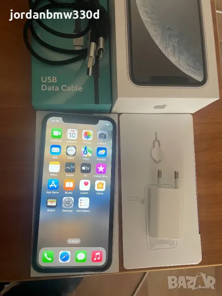 iPhone XR , снимка 1