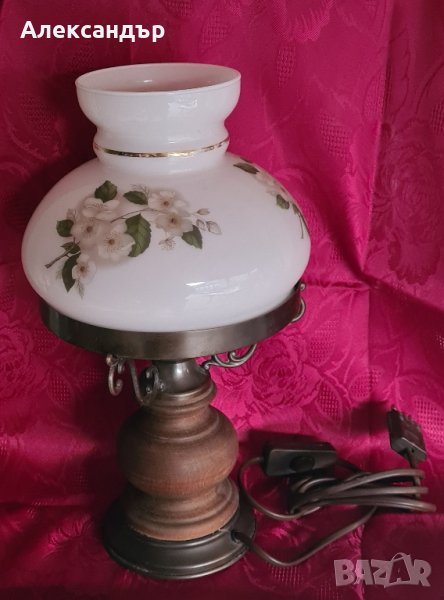 Винтидж порцеланова настолна лампа, снимка 1