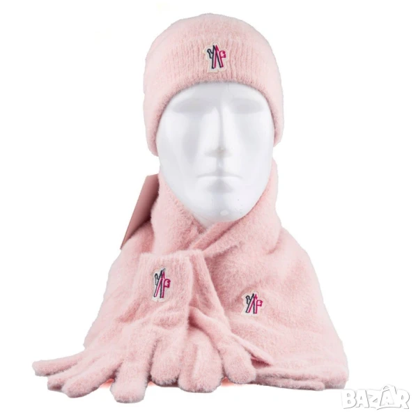 пухена шапка, шал и ръкавици Moncler , снимка 1
