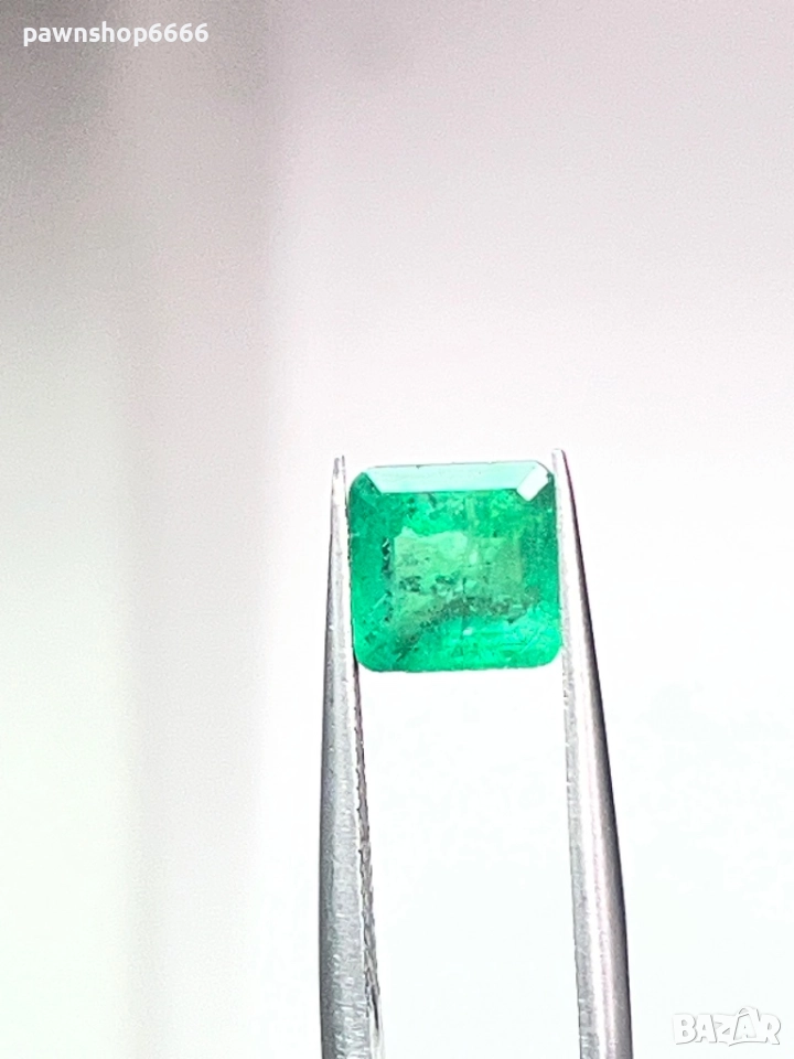 Продавам естествен изумруд 1,85 карата демонтиран от златни обеци, снимка 1