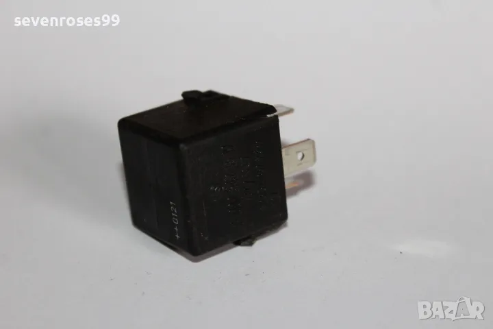 Реле MB a0025421319, снимка 1