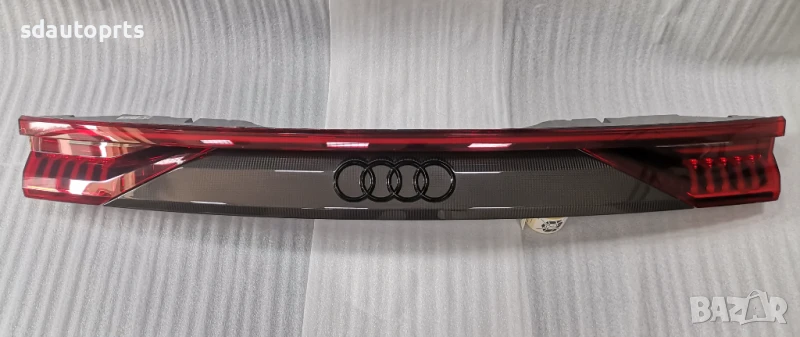 4M8945095AB Нов Carbon Централен Стоп Audi Q8 SQ8 RSQ8, снимка 1
