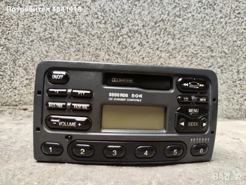Радиокасетофон за Форд ескорт, снимка 1