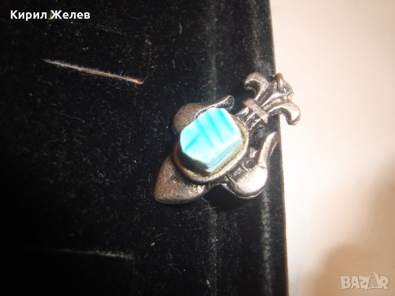 КРАЛСКА ФРЕНСКА ПОСРЕБРЕНА ЛИЛИЯ със СИН НАТУРАЛЕН ДЯЛАН КАМЪК АРИСТОКРАТИЧНО БИЖУ ПЕНДАНТ 14188, снимка 1