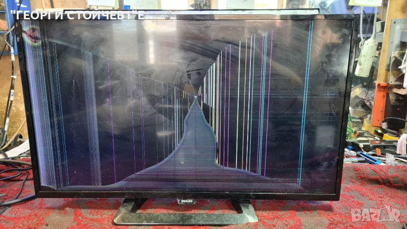 32PHH4100 88  СЪС СЧУПЕНА МАТРИЦА, снимка 1