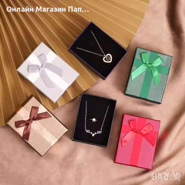 Елегантна картонена кутия за бижута с панделка – 9x7x3см, снимка 1