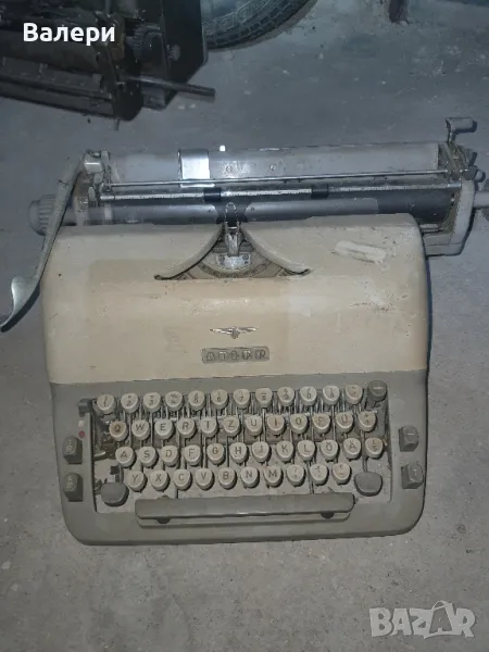 Пишеща Машина Adler Антика, снимка 1