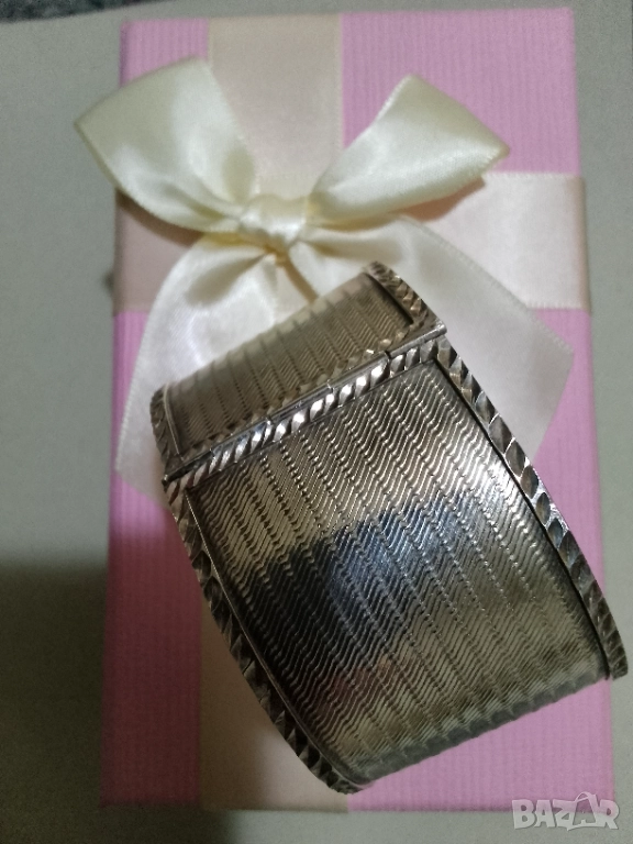 НГ   намаление  -  гривна , лъжичка  , златен пръстен диаманти  , снимка 1