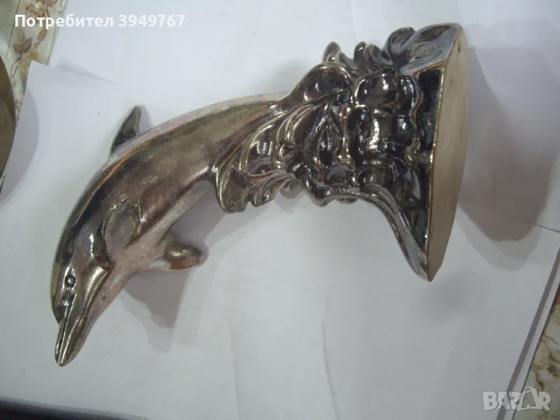 Интересен красив и масивен делфин., снимка 1